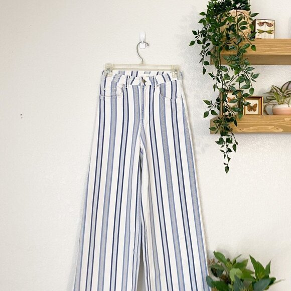 ☀️ H&M White Blue Striped High Rise Ankle Jeans XS Casual Boho Indie Everyday - Picture 3 of 6